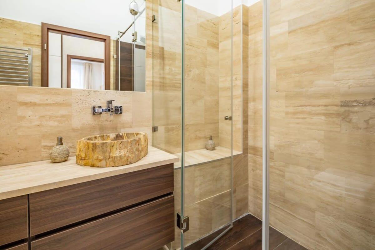 布达佩斯Splendid Perfectly Located Flat With Sauna公寓 外观 照片