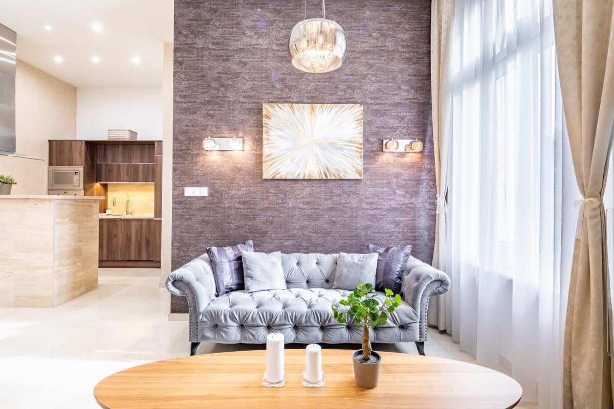 布达佩斯Splendid Perfectly Located Flat With Sauna公寓 外观 照片