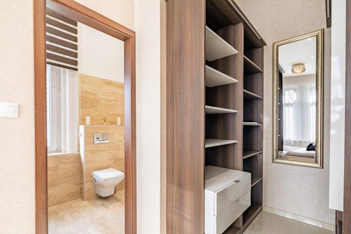 布达佩斯Splendid Perfectly Located Flat With Sauna公寓 外观 照片